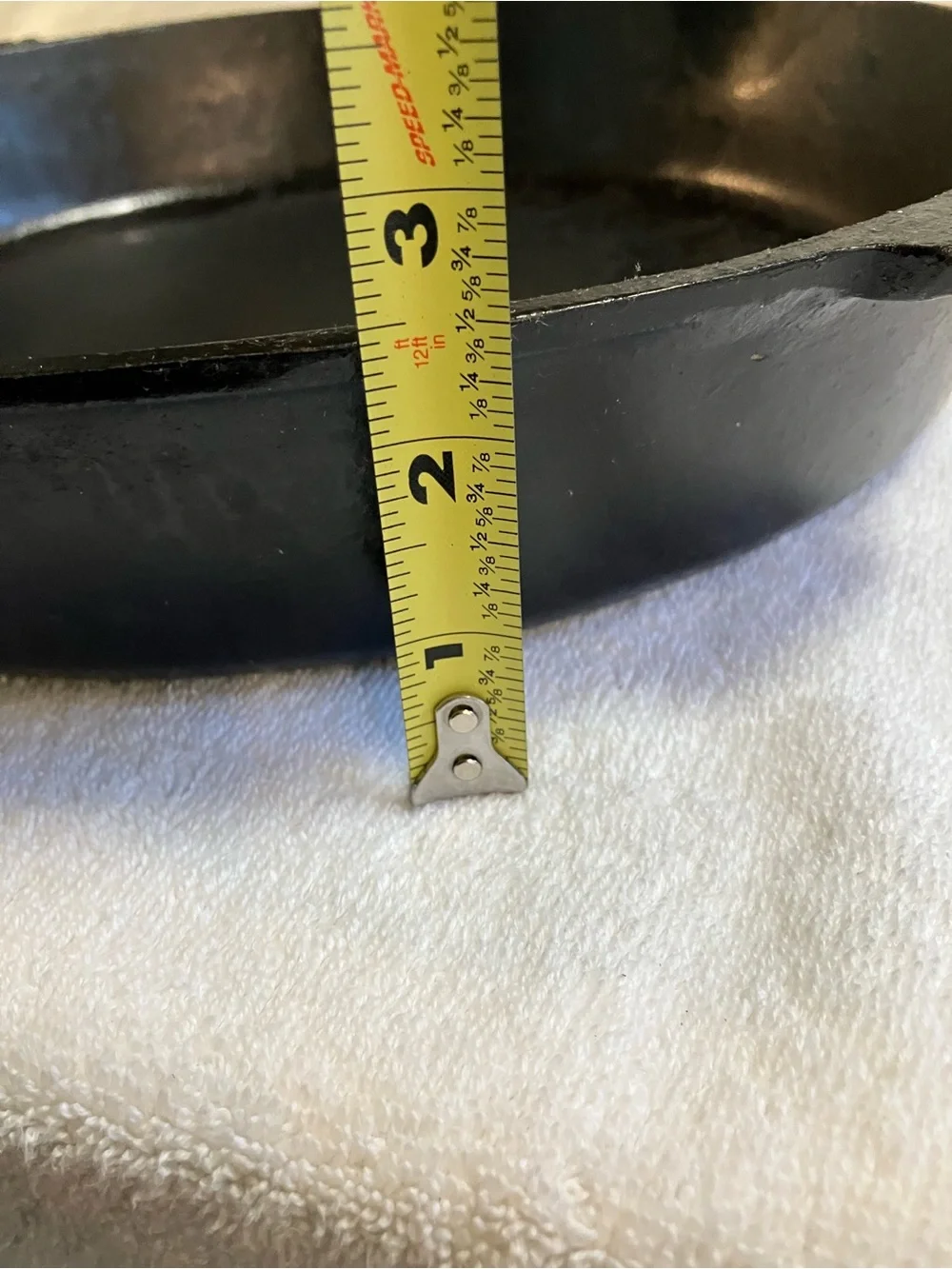 Antique Wagner Ware #12 cast-iron skillet frying pan